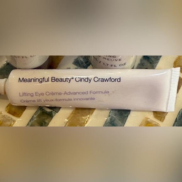 Meaningful Beauty Other - NEW Sealed Meaningful Beauty Advanced Eye Lifting Creme